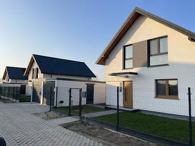 Piomar - Bramy garażowe, garaże oraz napędy i szlabany Łódź